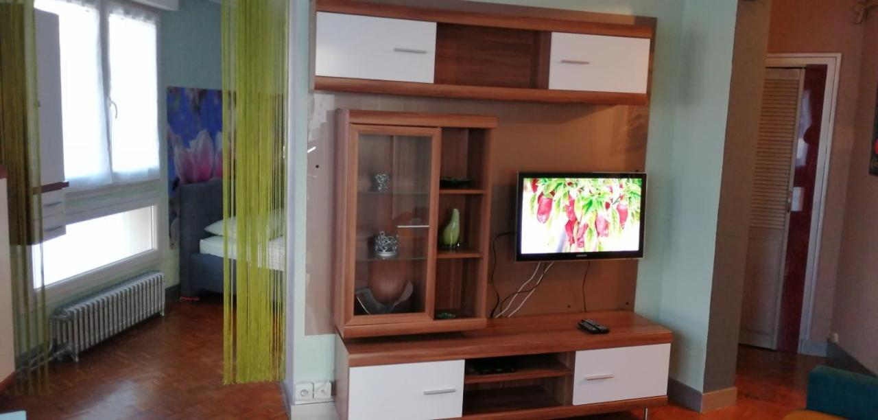 Appartement Coquet Centre Ville Filigrando Bourges Esterno foto