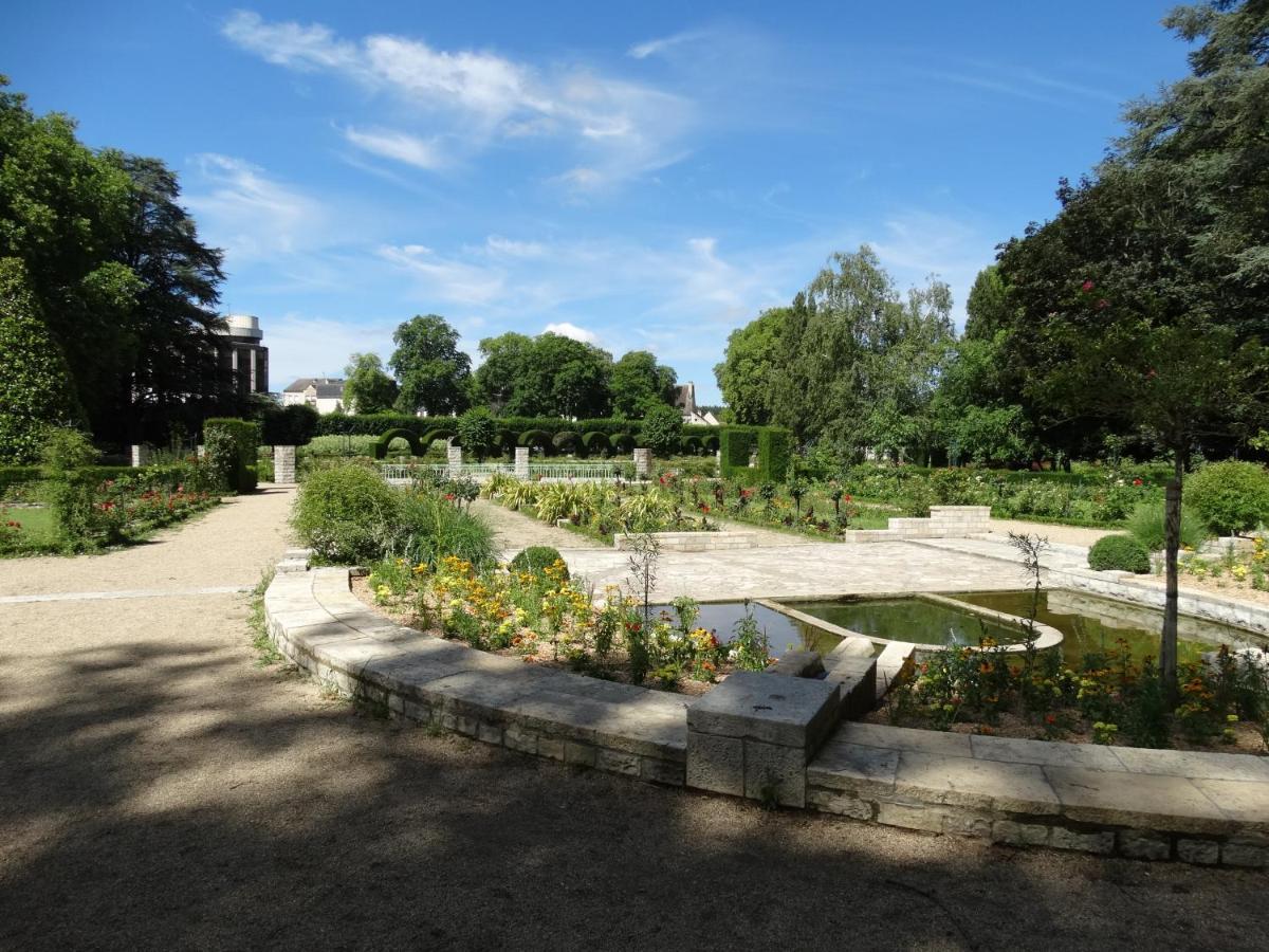 Appartement Coquet Centre Ville Filigrando Bourges Esterno foto