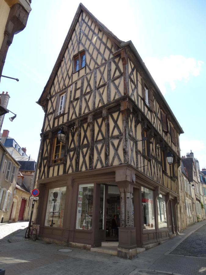 Appartement Coquet Centre Ville Filigrando Bourges Esterno foto
